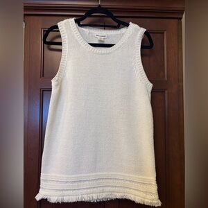 Ivory/White Knit Sleeveless Top - Size Large